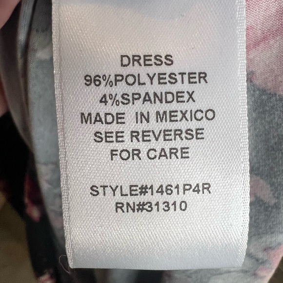 256. Fortune + Ivy Floral V-Neck High-Low Maxi Dress Large - Picture 5 of 5